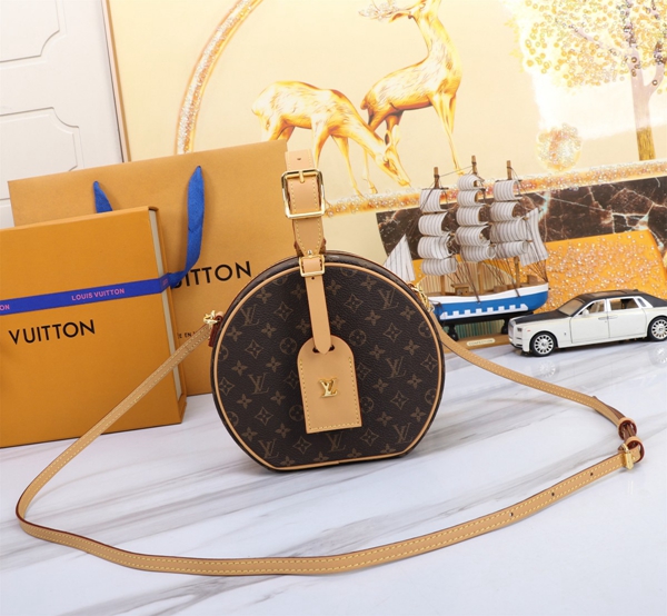 ルイヴィトンバッグ正面デザイン